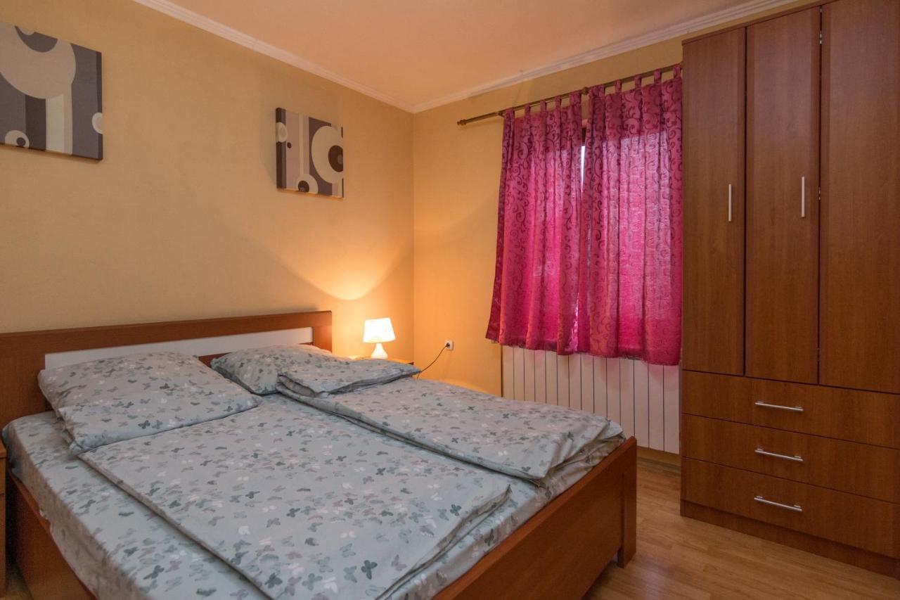 Apartments Andric Kaludjerske Bare Luaran gambar
